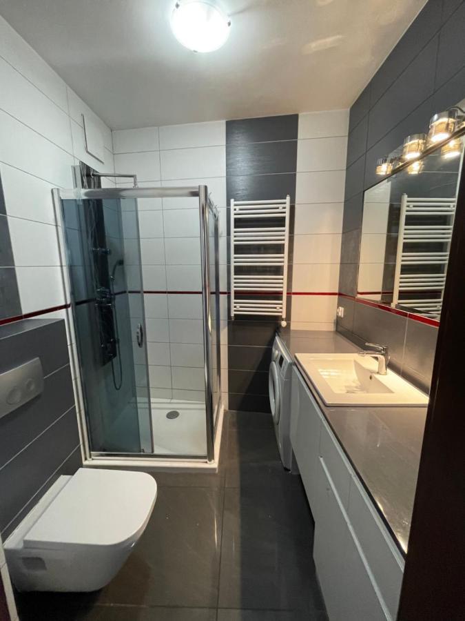 Gdynia Apartament 42 M Z Miejscem W Garazu Z Winda Blisko Centrum I Morza ภายนอก รูปภาพ