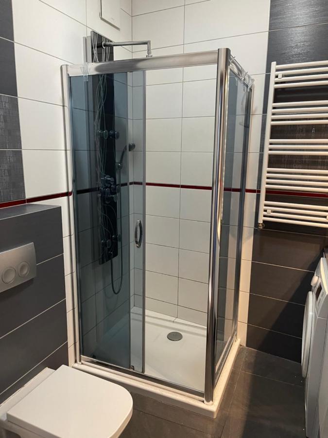 Gdynia Apartament 42 M Z Miejscem W Garazu Z Winda Blisko Centrum I Morza ภายนอก รูปภาพ