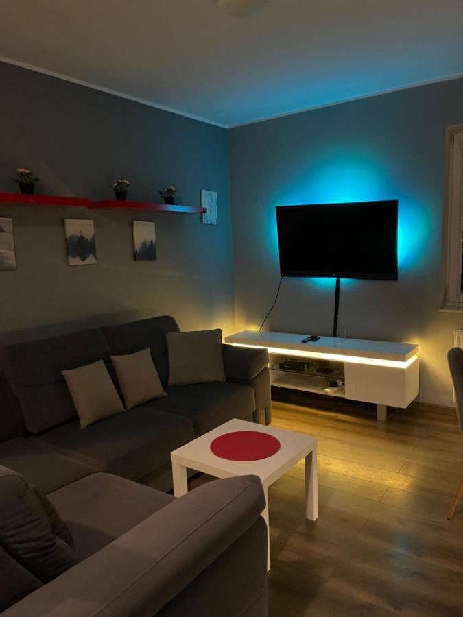 Gdynia Apartament 42 M Z Miejscem W Garazu Z Winda Blisko Centrum I Morza ภายนอก รูปภาพ